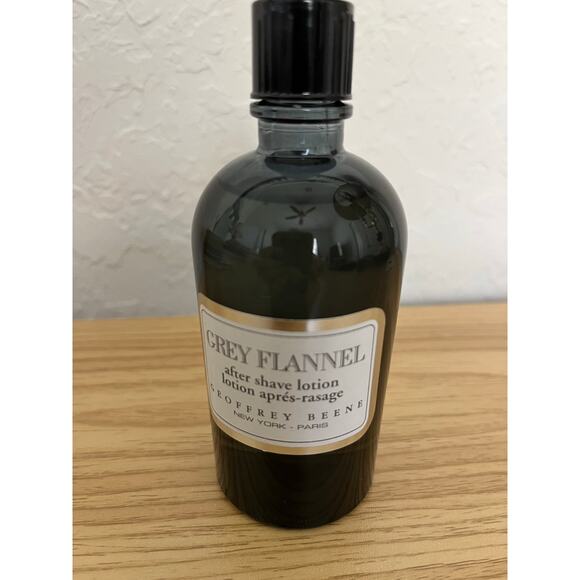 Grey Flannel After Shave Lotion by Geoffrey Beene Vintage Rare - Picture 2 of 8